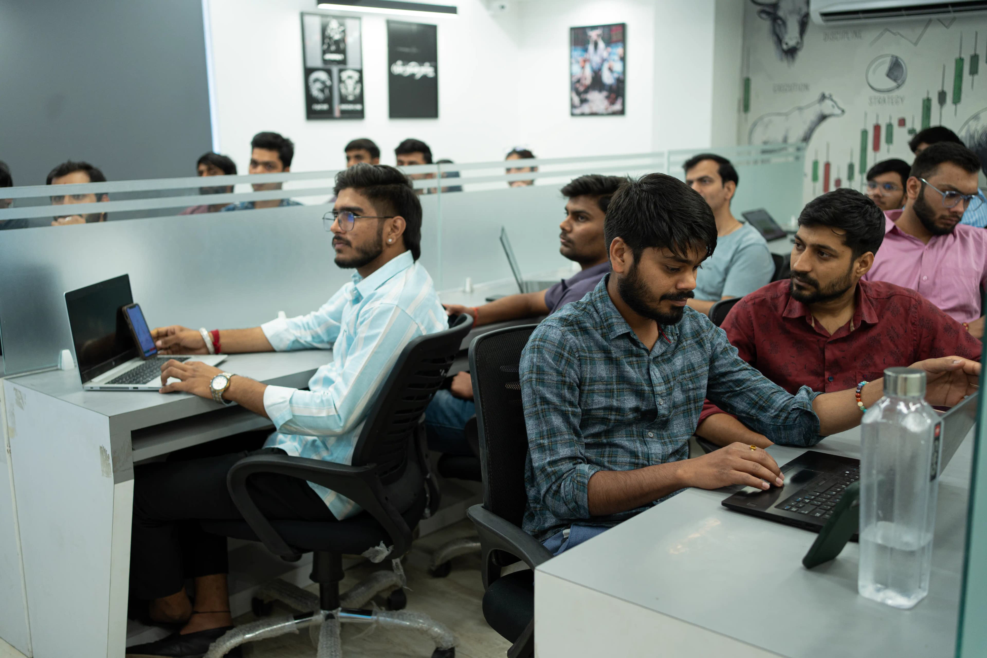 QIFM students in live stock market trading class
