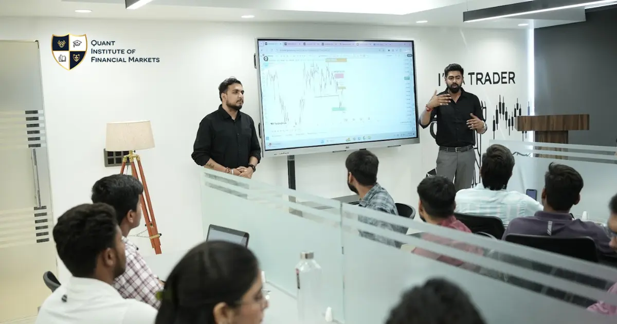 Best stock market course in Jaipur 2026 — students learning at QIFM Vaishali Nagar